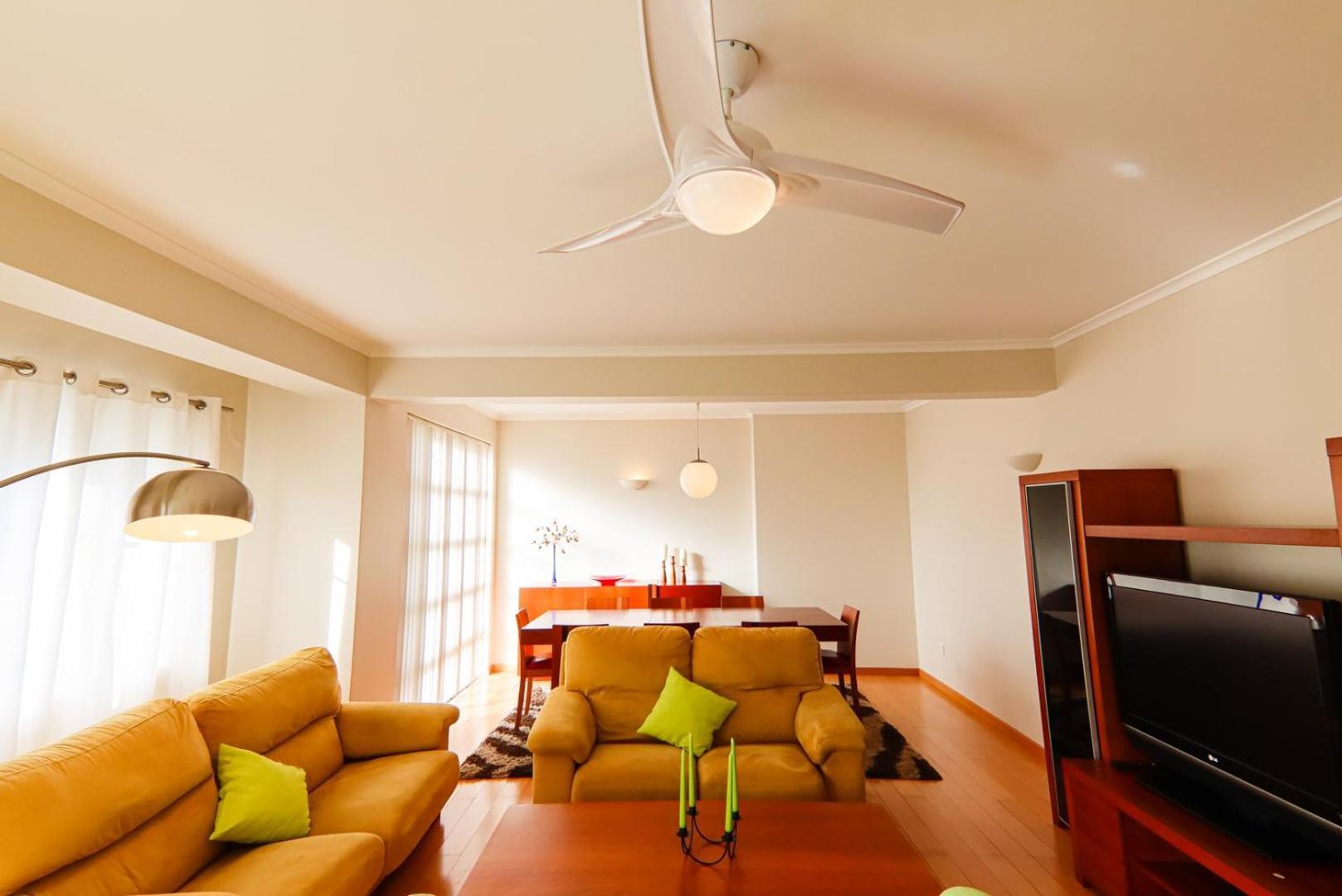 Welcomebuddy - Beatrice Downtown City Flat Ponta Delgada المظهر الخارجي الصورة